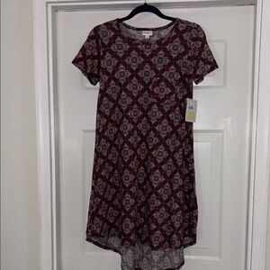 LuLaRoe Short Sleeve Patterned Dress in Burgundy, Blue, Black
